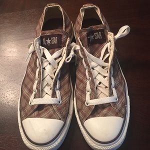 Converse size 8 women